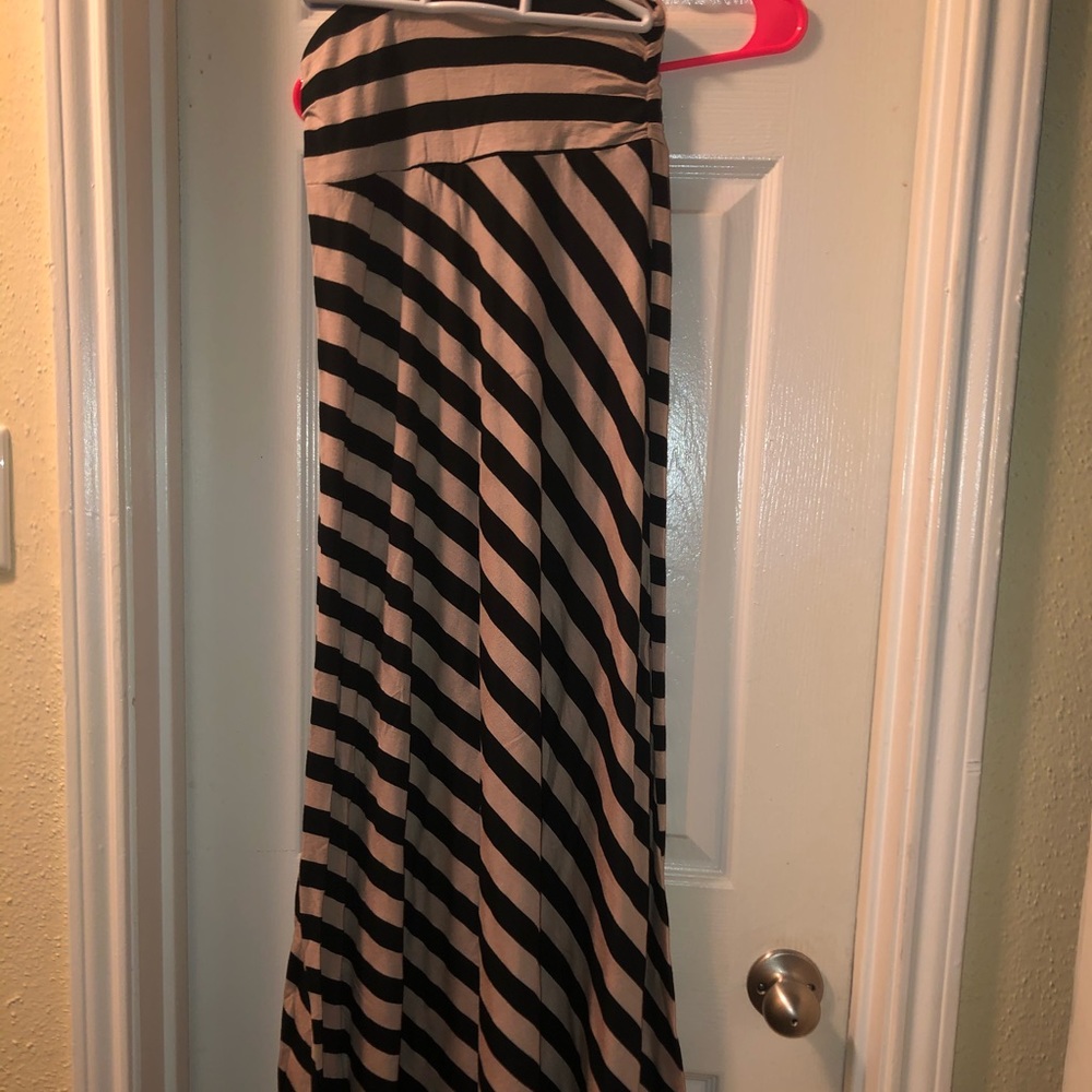 Maxi skirt